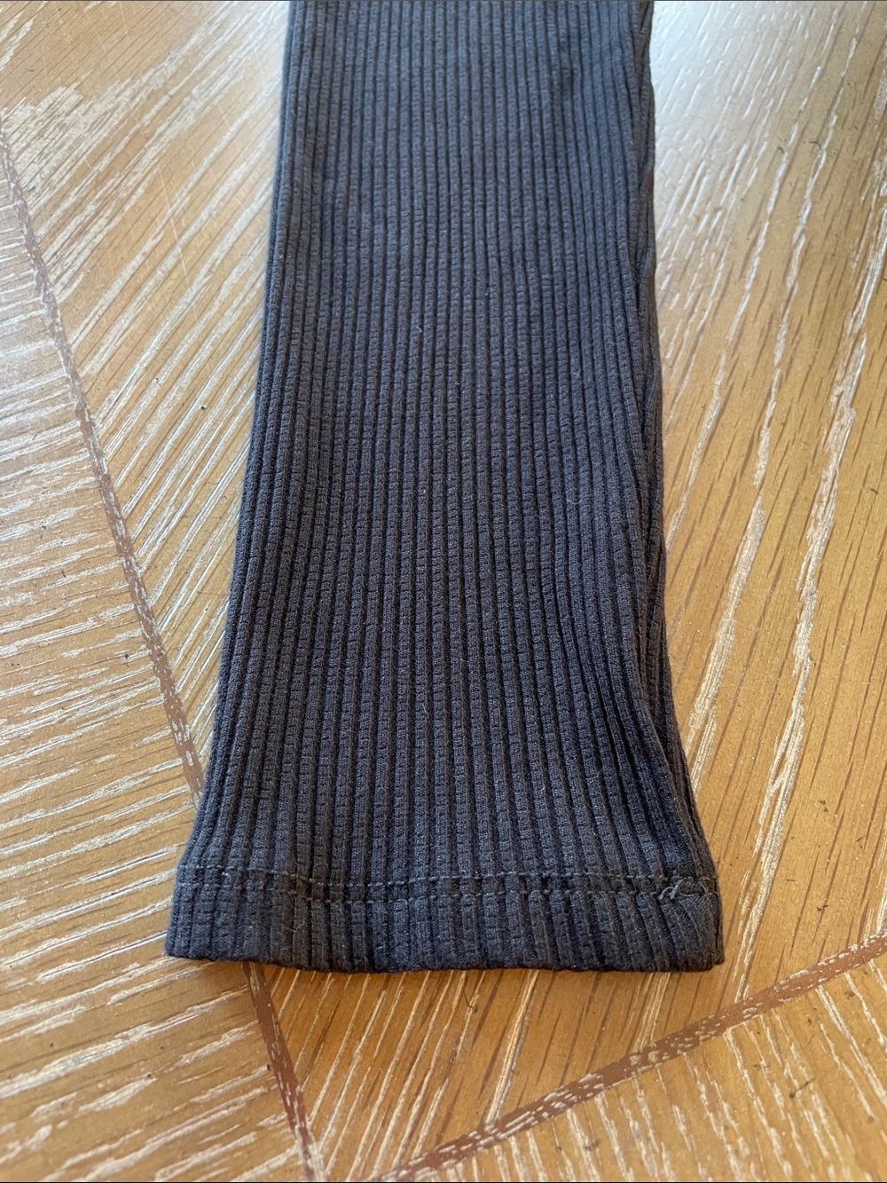 H&M Black Ribbed Long-Sleeve Square Neck Top - Picture 8 of 8